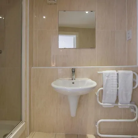 St Helen's House With Minster Views *