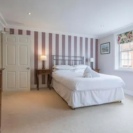 St Helen's House With Minster Views Apartamento York