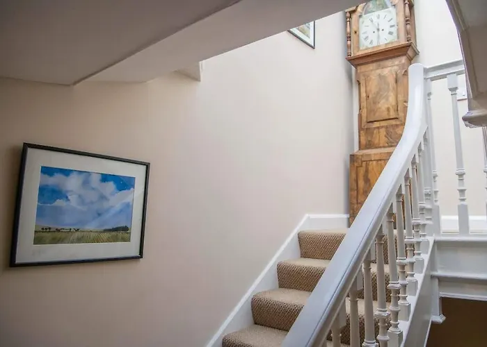 St Helen's House With Minster Views *