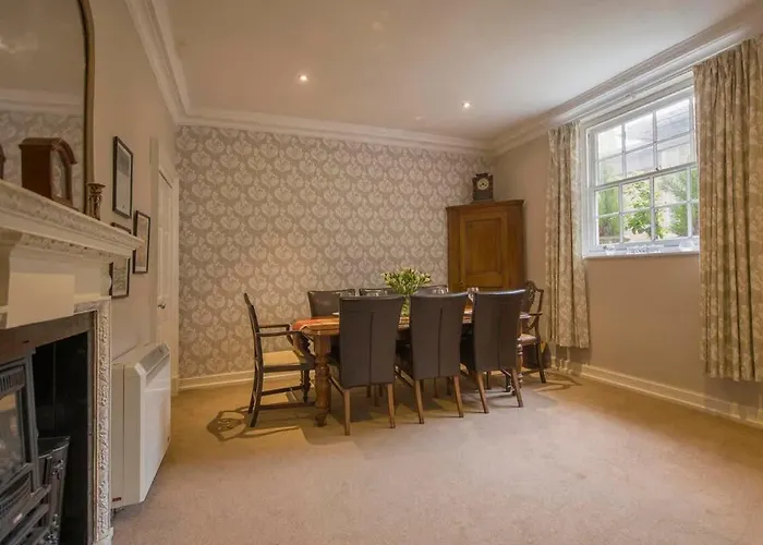 Holiday home St Helen's House With Minster Views *