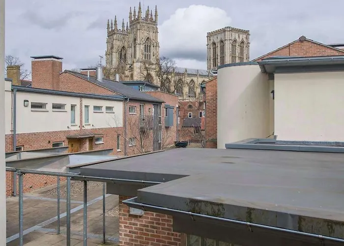 Holiday home St Helen's House With Minster Views *