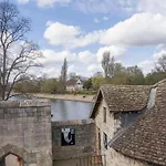 St Helen's House With Minster Views יורק
